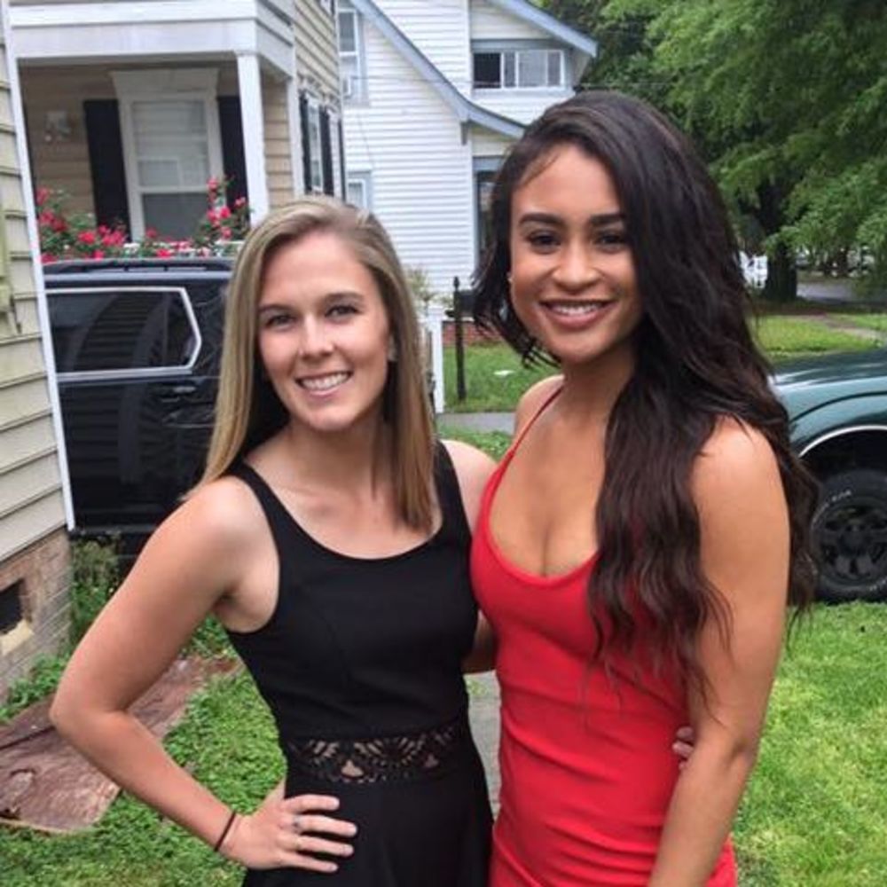 Meet your Posher, Carly